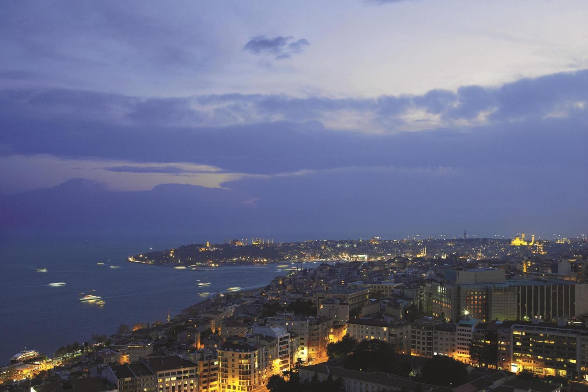 The Ritz-Carlton, Istanbul At The Bosphorus Hotel Exterior photo